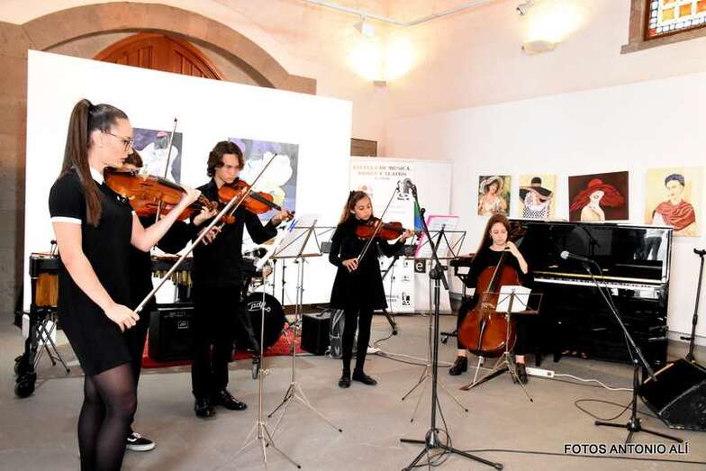La semana cultural se desarrolló del 23 al 27 de abril en la ermita de San Pedro Mártir (Foto Antonio Alí)